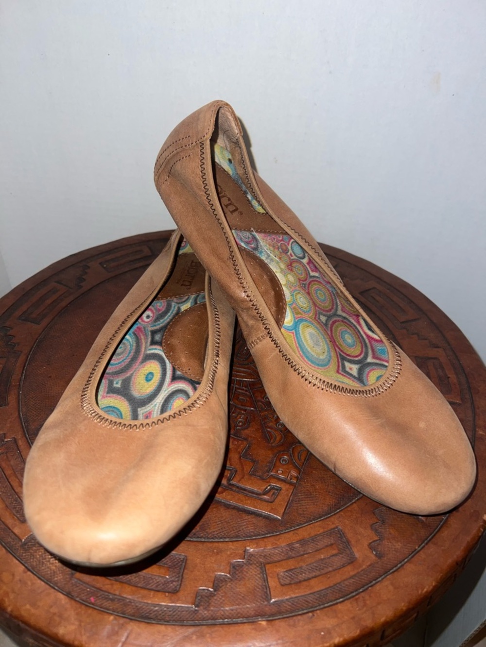 BORN Julianne Leather Flats